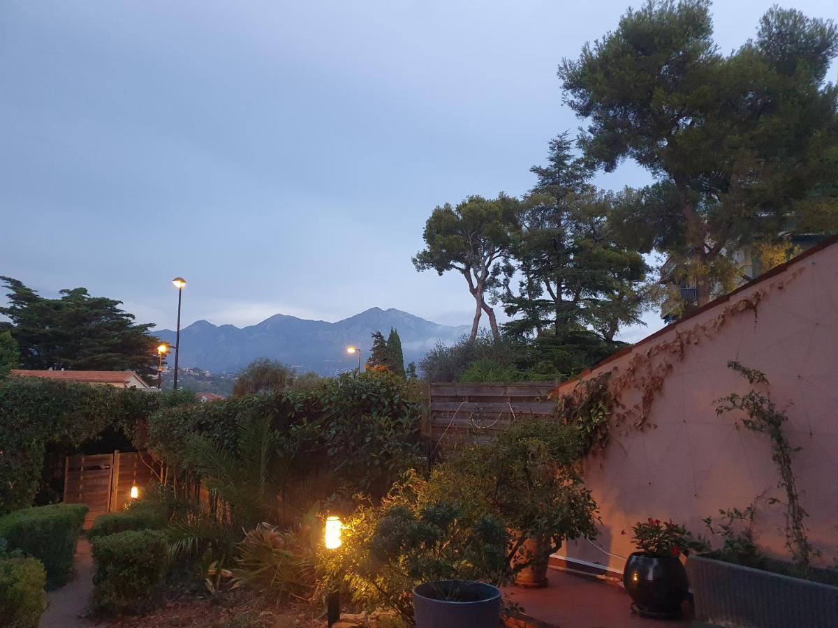 Villa Roquebrune Cosy Exterior foto